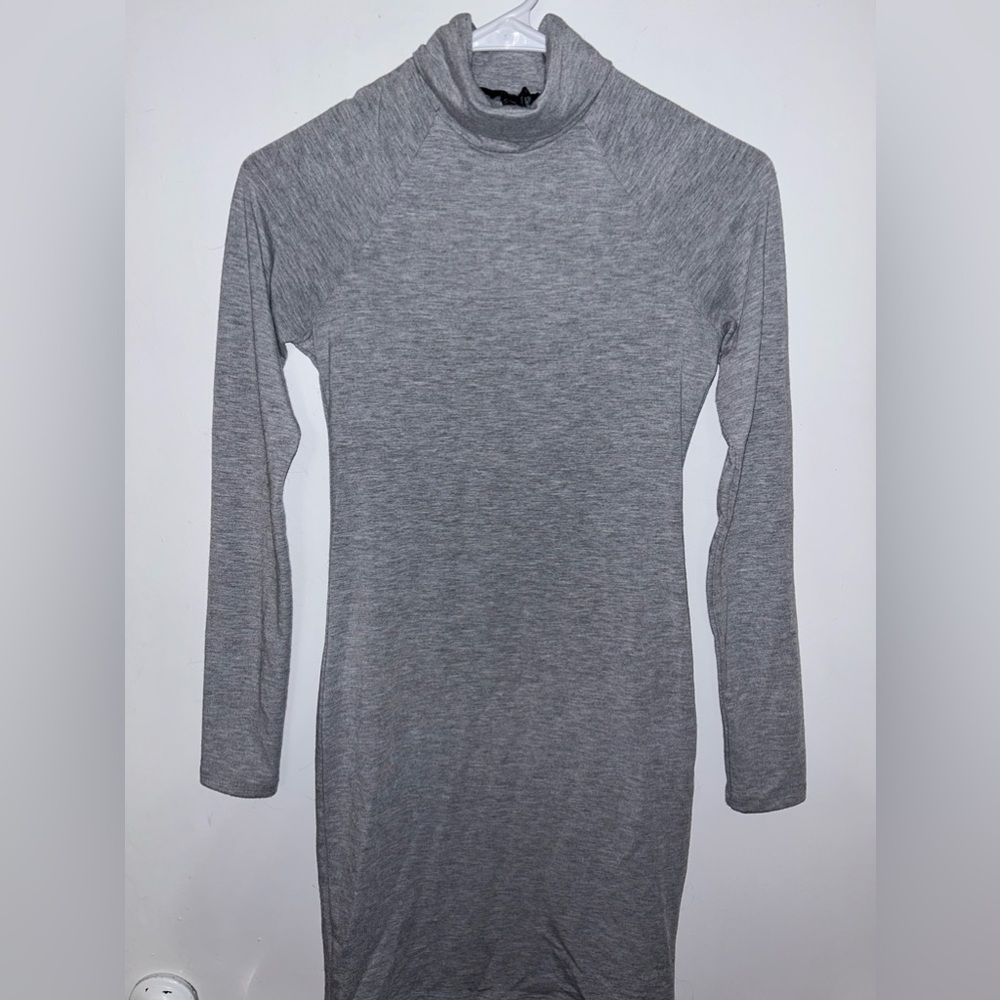 Grey long sleeve dress